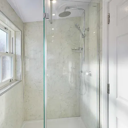 Appartement Host & - Ross's View Whitby