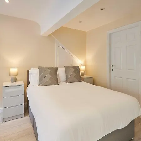 Lägenhet Host & - Ross's View Whitby